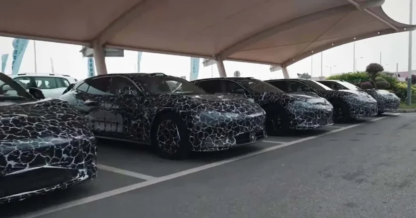 Huawei and GAC’s First Car Takes to the Road!